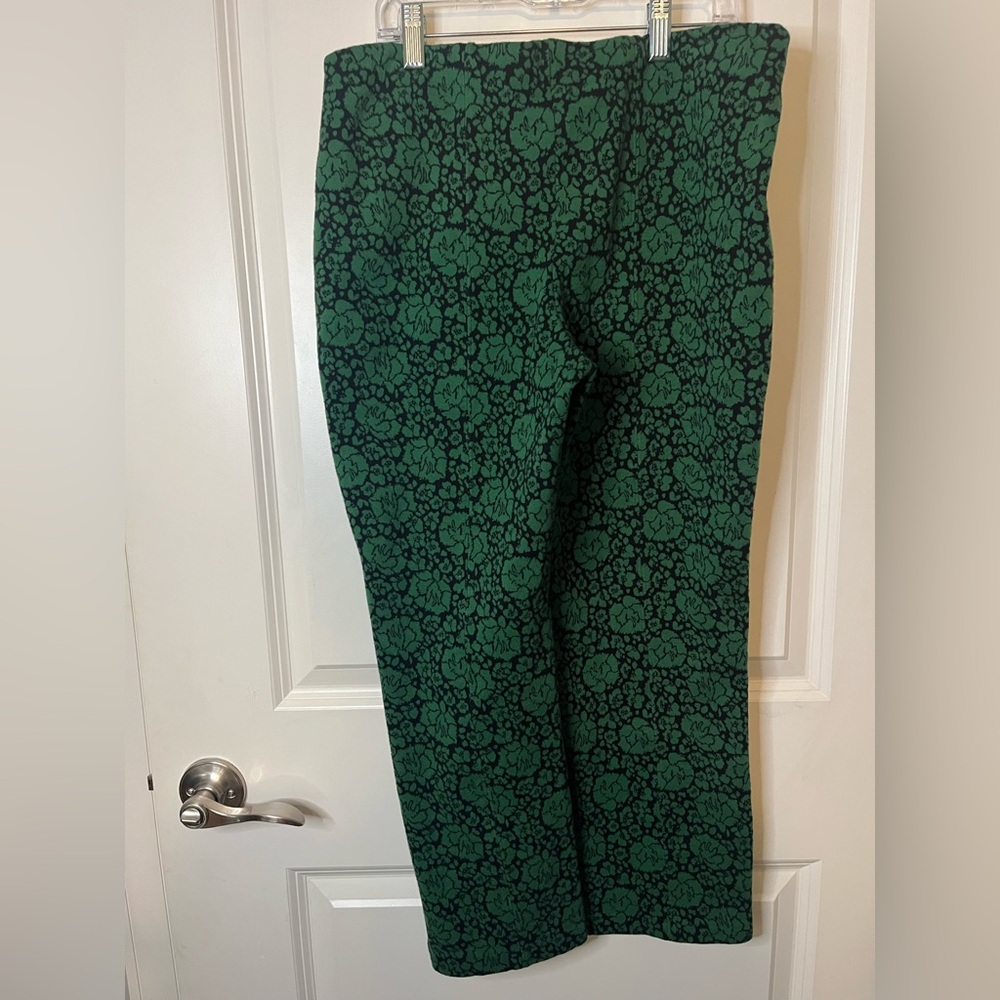 Philosophy Women's Pull On Point Knit Green and Black Floral Pants Medium - Picture 4 of 8